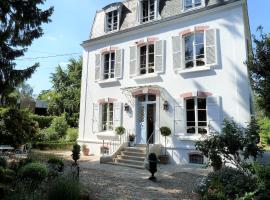 Le Clos des Princes、シャトネ・マラブリーのB&B