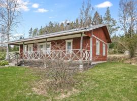 Holiday Home Tyynelä by Interhome, loma-asunto kohteessa Kyynämäki