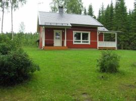 Holiday Home Helmiranta by Interhome, sumarbústaður í Saarijärvi