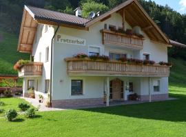 Pretzerhof, hotel in Campo di Trens