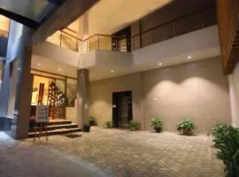 Hotel Daani Continental