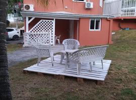 Aquaverde éco et confort- Bas de villa avec jardin et parking