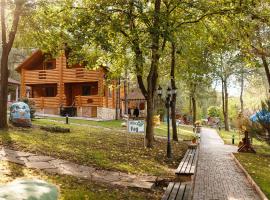 Sky Land Camping & Resort, complexe hôtelier à Chişinău