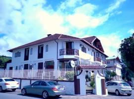 Pousada Bariloche, hotel in Teresópolis