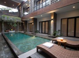 D Home Seminyak by Pramana Villas, ξενώνας στο Σεμινιάκ