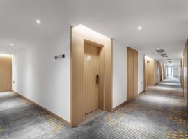 Viesnīca Holiday Inn Express Dali Xiaguan by IHG pilsētā Dali