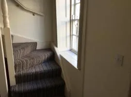 Coach house