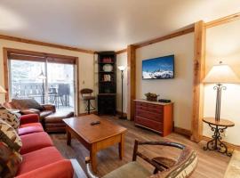Nine Vail Road Professionally Managed, hotel with parking in Vail