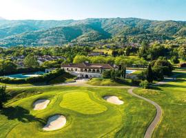 Asolo Golf Club, гольф-готель у місті Cavaso del Tomba