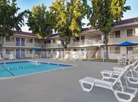 Motel 6-San Jose, CA - South, hotel v destinaci San Jose