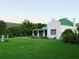 Blue Cow Barn - Boutique Farm