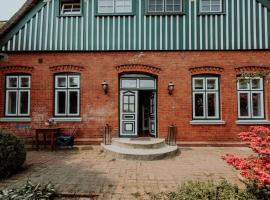 Landhaus Kurzenmoor - FeWo Sommerhaus, 100 qm, vacation rental in Seester