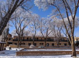 Sagebrush Inn & Suites, hotell sihtkohas Taos