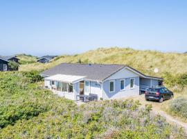 Holiday home Henne CX, hotel in Henne Strand