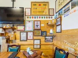 Johnnie's Inn