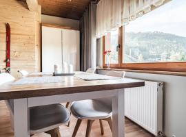 apartamenty bogówka 11, hotel cerca de Pista de salto de esquí de Wielka Krokiew, Zakopane