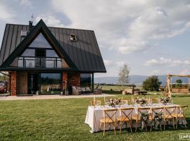 Białczańskie Bacówki, domki dla 10os – hotel w mieście Białka Tatrzanska