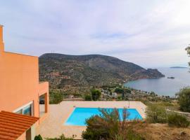 Eagle Nest Villa, hotel vicino alla spiaggia ad Antikyra