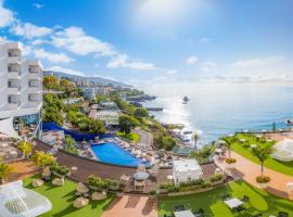 Hotel Baia Azul, hotell i Funchal