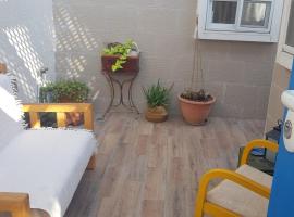 כרמונ'ס פטיו - Carmona's Patio