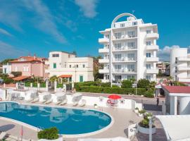 Hotel Cavalluccio Marino, hotel em Santa Marinella