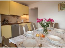 Apartments Sanja, hotel u Primoštenu