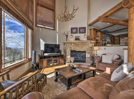 Luxurious Ski-In and Ski-Out Telluride Mountain Escape: Telluride şehrinde bir tatil evi