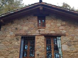 Cabaña Castañarejo, country house in Candeleda