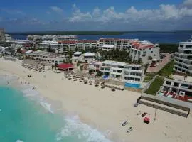 Solymar Beach Condos