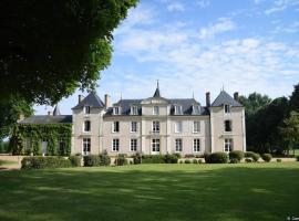 Hotel Haras De La Potardiere, hotel romantik di Crosmières