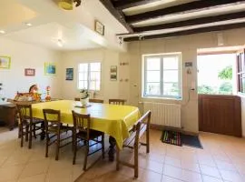 Maison charmante à Ruillé-sur-Loir avec jardin privé