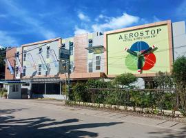 Aerostop Hotel and Restaurant, hotel cerca de Iglesia de Nuestra Señora del Monte Carmelo, Plaridel