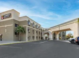 Comfort Inn & Suites Surprise Near Sun City West