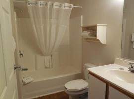 Affordable Suites Lexington, hotel near Rowan County Airport - SRW, Lexington