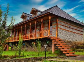 WoodVista Cottages, chalet i Shimla