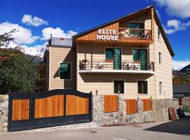 Hotel Elite House, ξενοδοχείο στη Μέστια