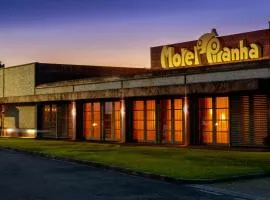 Motel Hotel Piranha