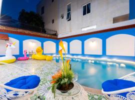 Villa Hồ Bơi Karaoke - Bida - S&acirc;n Vườn - Gần Biển Th&ugrave;y V&acirc;n，位于头顿的乡村别墅