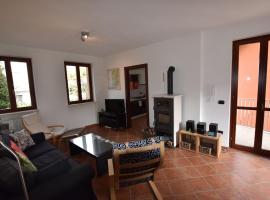 Apartment in Belvedere Langhe with Wine Views, hotel v destinaci Belvedere Langhe