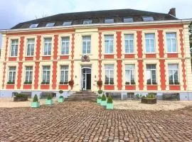 Chateau de Moulin le Comte