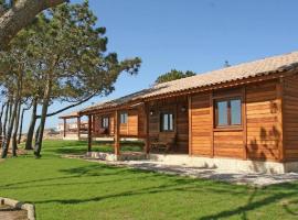 Ericeira Camping & Bungalows, отель в Эрисейре