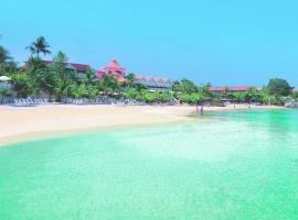 Coco Reef Resort & Spa, hotel poblíž Mezinárodní letiště Arthur Napoleon Raymond Robinson - TAB, 