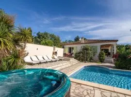Beautiful villa with spa and heated pool