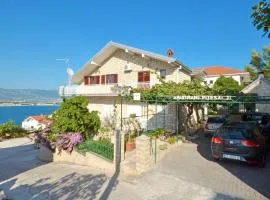 Apartments Piteša