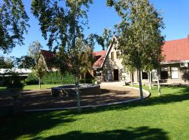 Villa Brocant Guest house, Hotel in Vryburg
