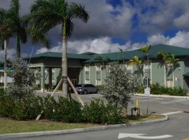 Pioneer Inn, hotell i West Palm Beach