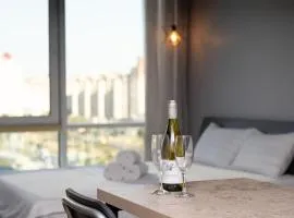 Stylish panoramic apartments. Smartplaza. Metro Minskaya
