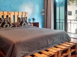 Baan Rabieng Talay Homestayบ้านระเบียงทะเล โฮมสเตย์เกาะกูด, penzion v destinaci Ko Kood
