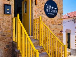 Casa Vinte & Cinco Alojamento Local, huisdiervriendelijk hotel in Penha Garcia