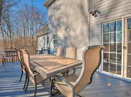 Lake Access and Fire Pit Spacious Tobyhanna Home!